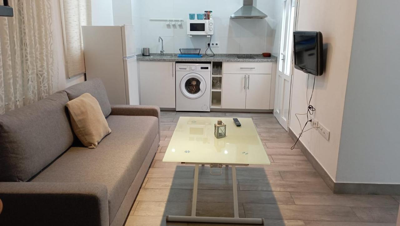 Apartamento en el casco antiguo en plena Alameda Sevilla Exterior foto