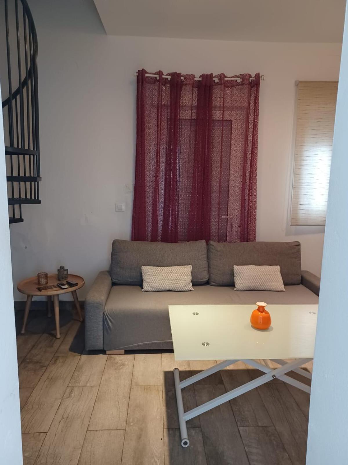 Apartamento en el casco antiguo en plena Alameda Sevilla Exterior foto