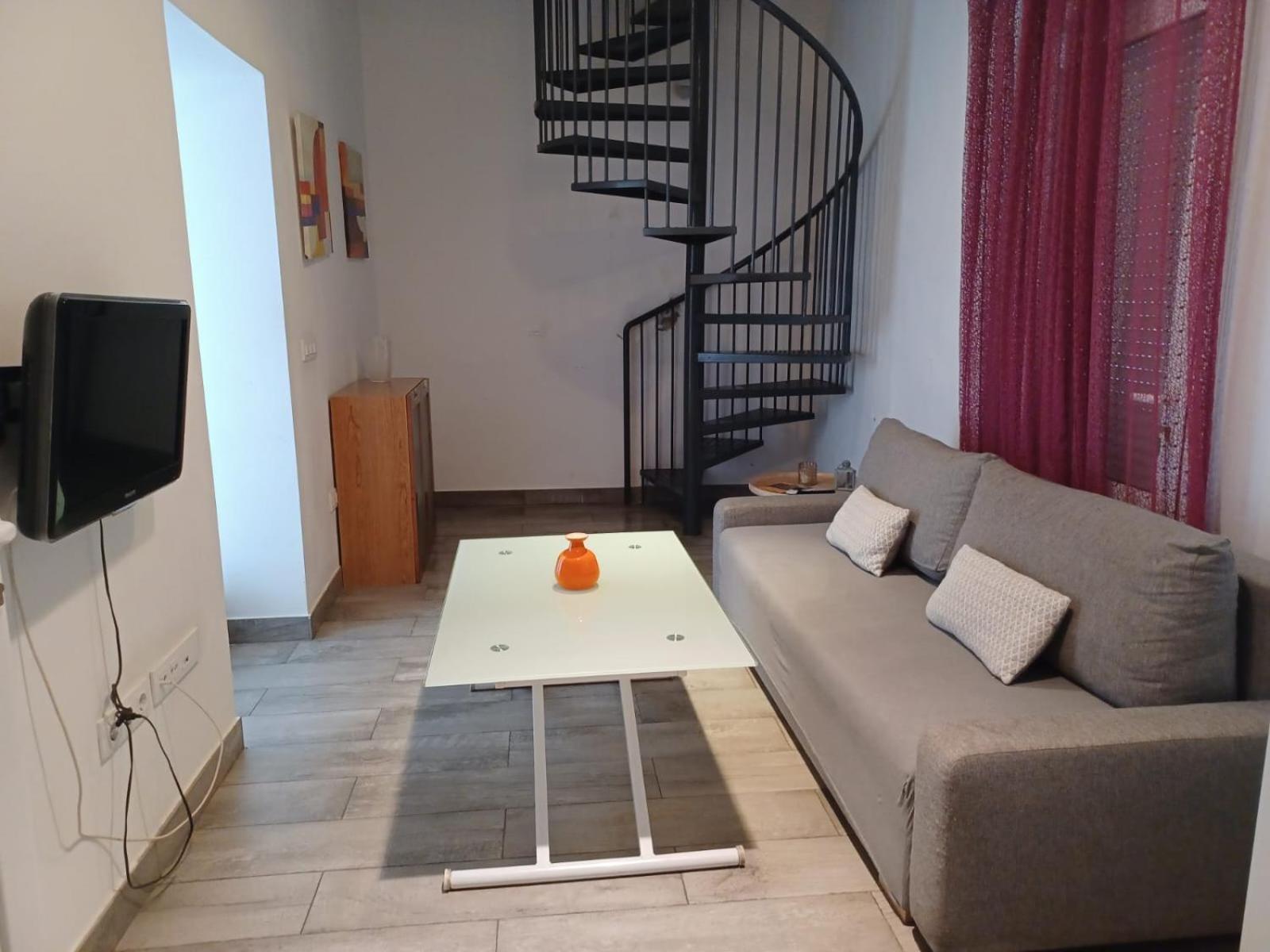 Apartamento en el casco antiguo en plena Alameda Sevilla Exterior foto